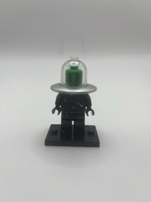 LEGO Flying Saucer Costume CMF 71046 Series 26 minifigure Space