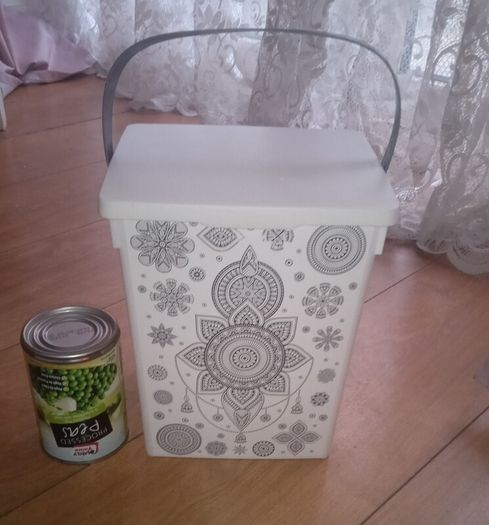 Storage bucket