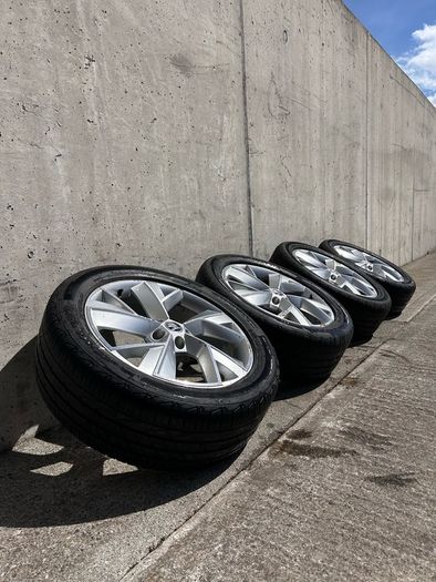 Genuine Skoda Triglav 19" Alloy Wheels