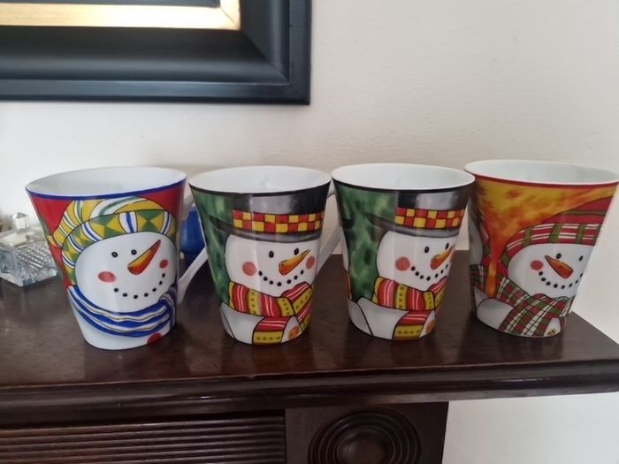 Christmas mugs