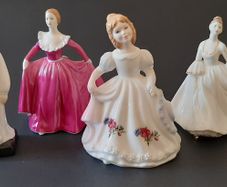 Figurines