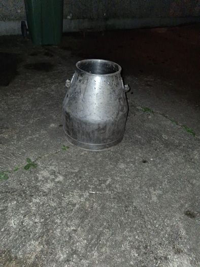 Stainless steel milk bucket