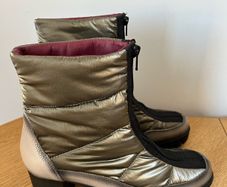 Jose Saenz Taupe and Champagne Block Heel Ankle Boots