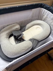 Baby feeding pillow