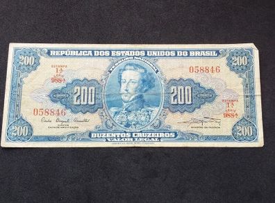 Republic of The United States of Brazil , National Treasury : 1961 , 200 Cruzeiros Banknote