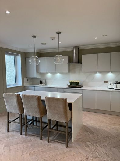Calacatta Gold Quartz Modern Kitchen