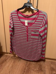 Oversized pink and grey gap long sleeved T-shirt