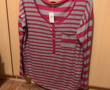 Oversized pink and grey gap long sleeved T-shirt