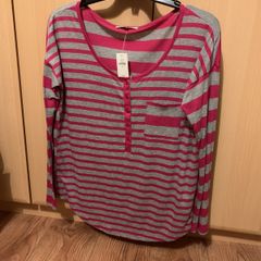 Oversized pink and grey gap long sleeved T-shirt