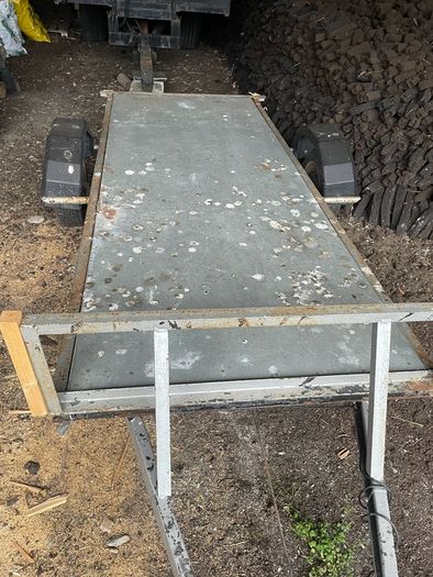 flat bed trailer