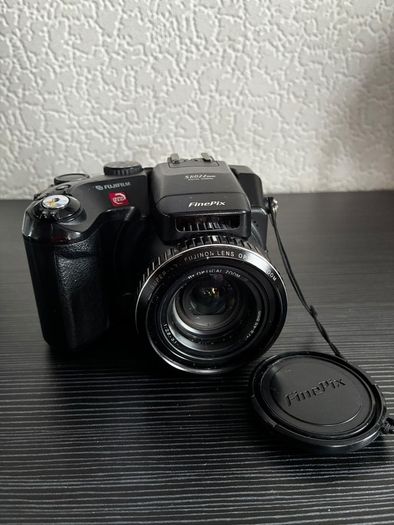 Fujifilm Finepix S602 Zoom
