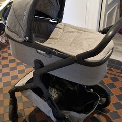 Nuna pram/buggy