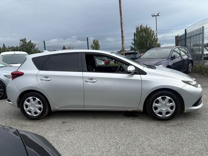 2019 Toyota Auris Van 1.4L Diesel CVRT 04/2027 + Taxed
