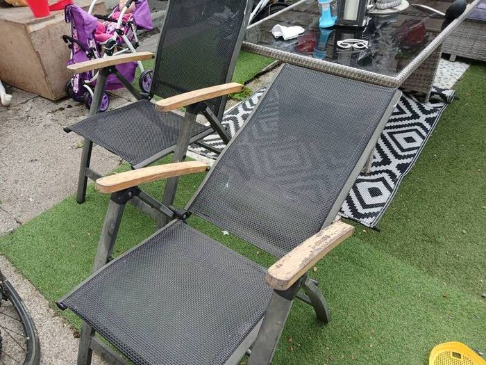 garden chairs