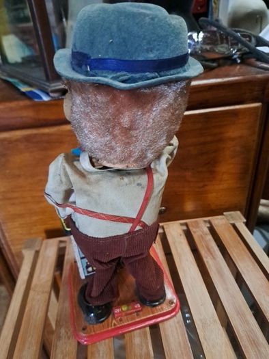 Vintage 60's Charley Weaver Tin Toy