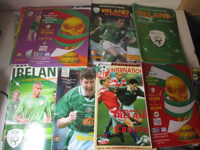 Job Lot Of 60 Irish International Soccer Programmes