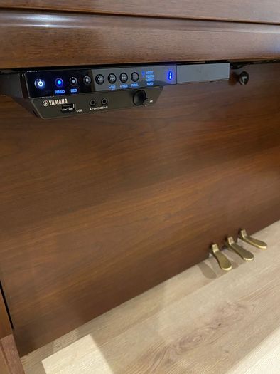 Yamaha U1 Upright (with optional Silent system)