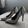 2 pairs black heels size 5 Image 5