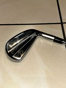 Srixon ZX 320