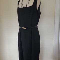 Oasis shift dress