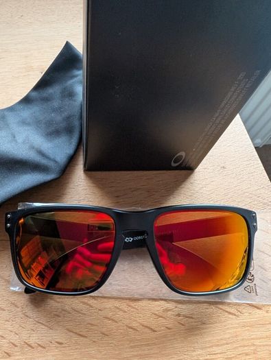 Oakley Holbrook NEW