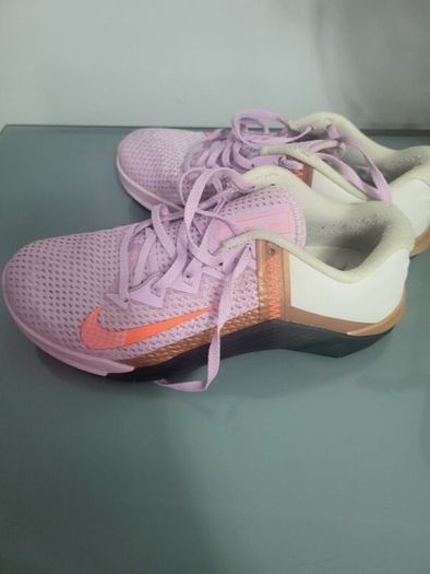 nike shoes size 6.5 uk 26 cm