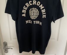 mens T-shirt Abercrombie and fitch