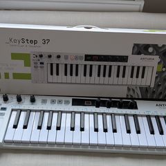 Arturia Keystep 37