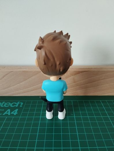 Dennis Youtooz no89 Vinyl Figure