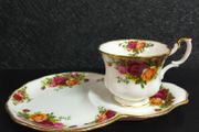 Royal Albert Old Country Roses Tennis TV Sandwich Set