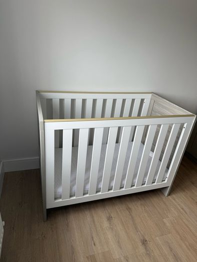 Obaby Nika 2 Piece Nursery Set Grey Wash White
