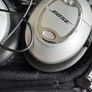 Bose headphones Image 3