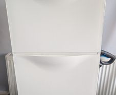 Shoe storage cabinet