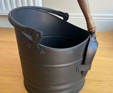 Coal scuttle and fire set