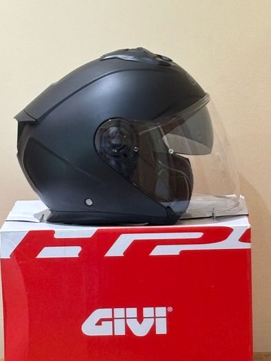 Givi Motorcycle Helmet Matt Black