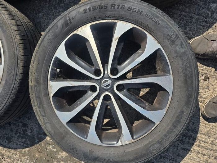 nissan qashqai alloys r18