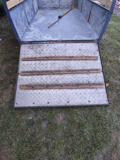 8ft by 4ft 6" trailer