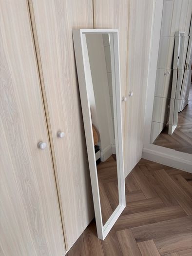 IKEA nissedal white mirror