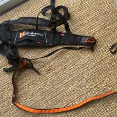 Non-stop dogwear CaniX belt Hands Free Dog Running Belt for Canicross. Comfortable Waist Belt for Jogging and Training Dogs. Black, Size M