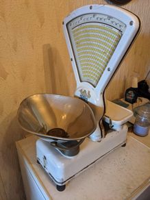 shop weighing scales
