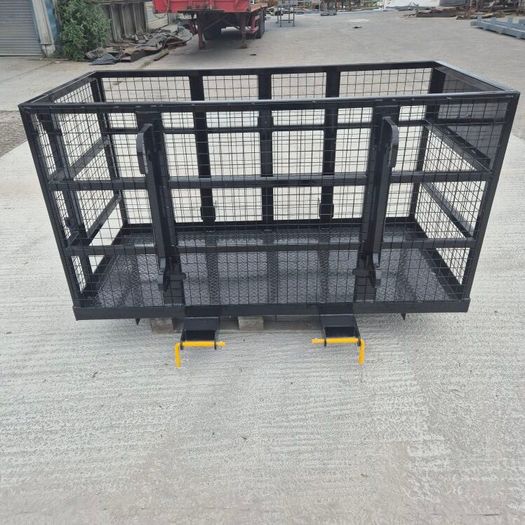 Livestock Basket