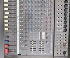 Dynacord Powermate 1000 mixing desk