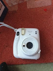 Fujifilm Instax Mini 11 Instant Camera Bundle