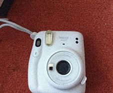 Fujifilm Instax Mini 11 Instant Camera Bundle