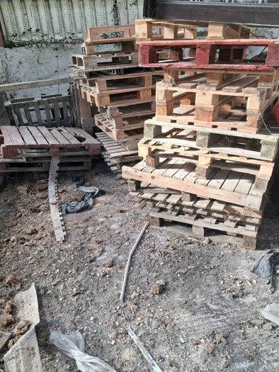 Dry pallets
