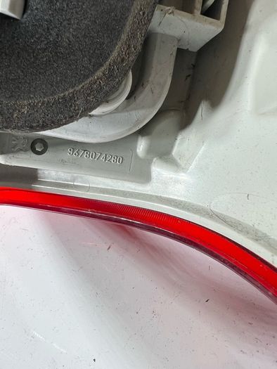 PEUGEOT 2008 Mk1 2016 Left Outer Taillight 9814747880 A1l2b84s
