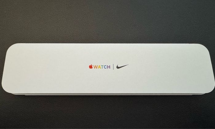 Genuine Nike Pride Sport Loop - Apple Watch 44mm