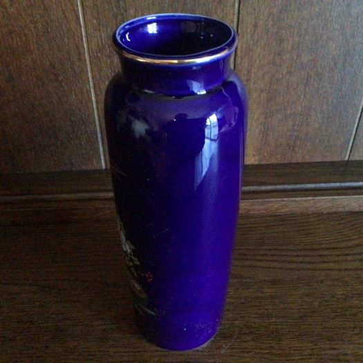Japanesse Coalbolt Blue Kutani Vase