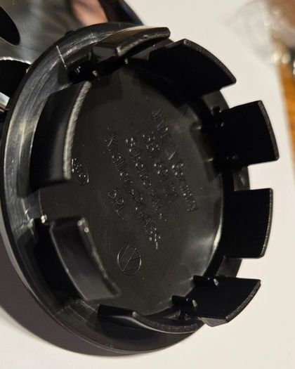 Skoda Wheel Centre Caps 65mm Center Wheel hubcaps (4 caps for 15euro)