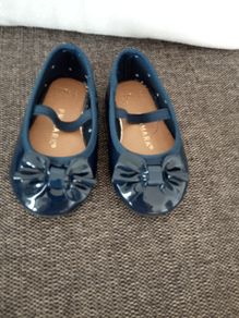 Baby girl shoes size 3
